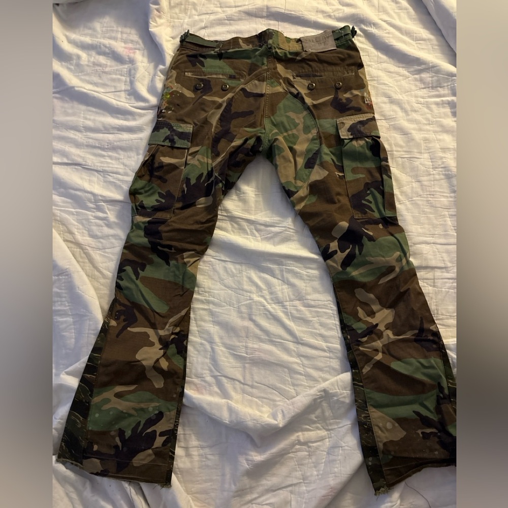 Authentic gallery dept camo Cargos